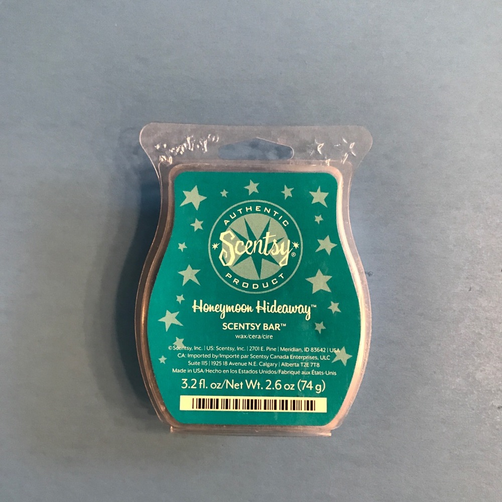 NEW SCENTSY BAR - Scentsy Honeymoon Hideaway Bar.